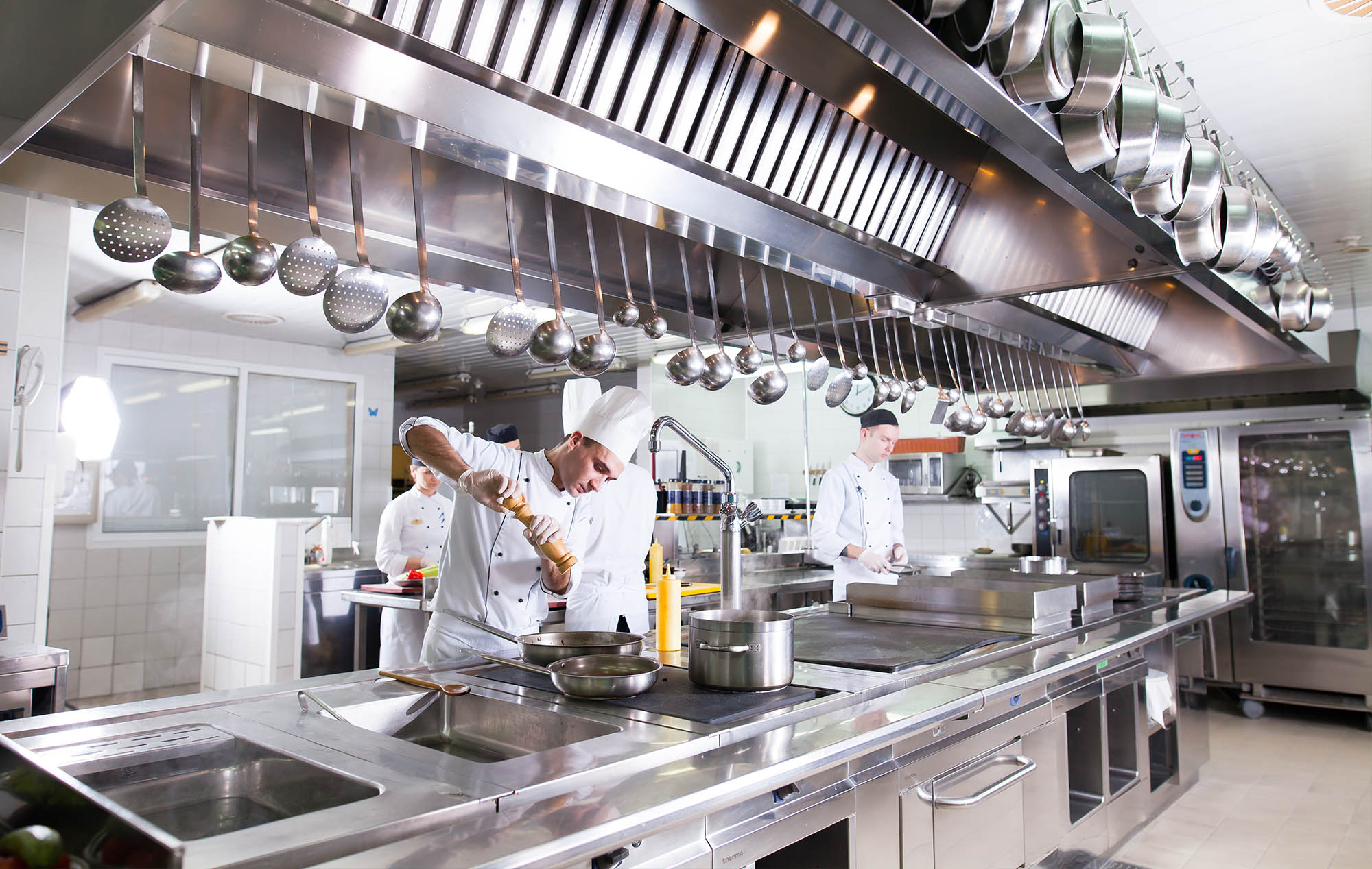 OM Gastrohandel Gastronomiebedarf