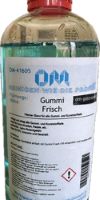 gummifrisch Grüne 1-Liter-Flasche „Gummi Frisch" von OM, Reinigungsmittel für Gummiflächen in Gastronomie und Hotelbetrieben.